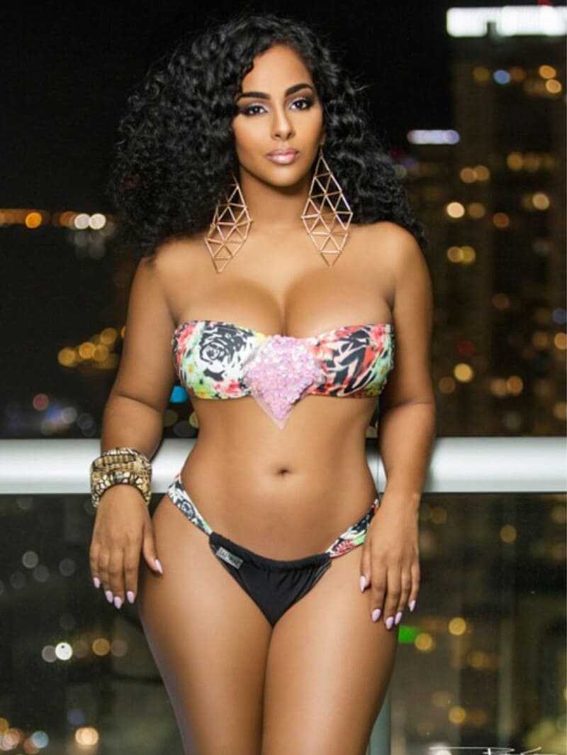 Sexy Black girl in a bikini